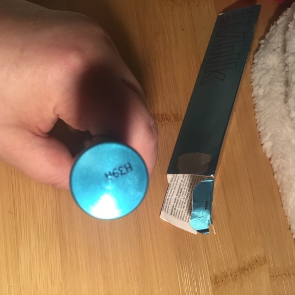 Milk makeup kush mascara in black - Picture 9 of 10